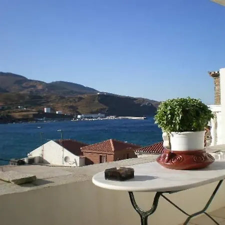 Panos House Сasa de vacaciones Ándros