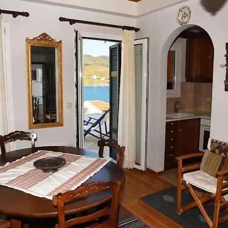 Panos House Сasa de vacaciones Ándros