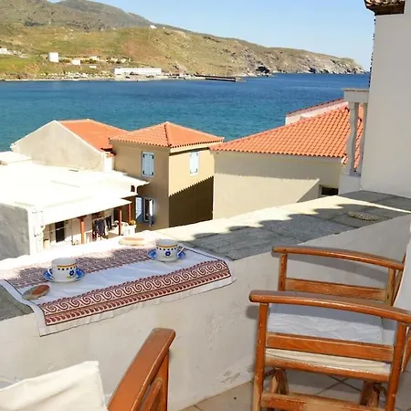 Panos House 펜션 Ándros